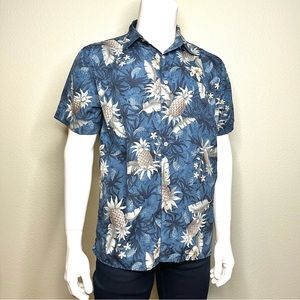 COASTAL pineapple Hawaiian print shirt